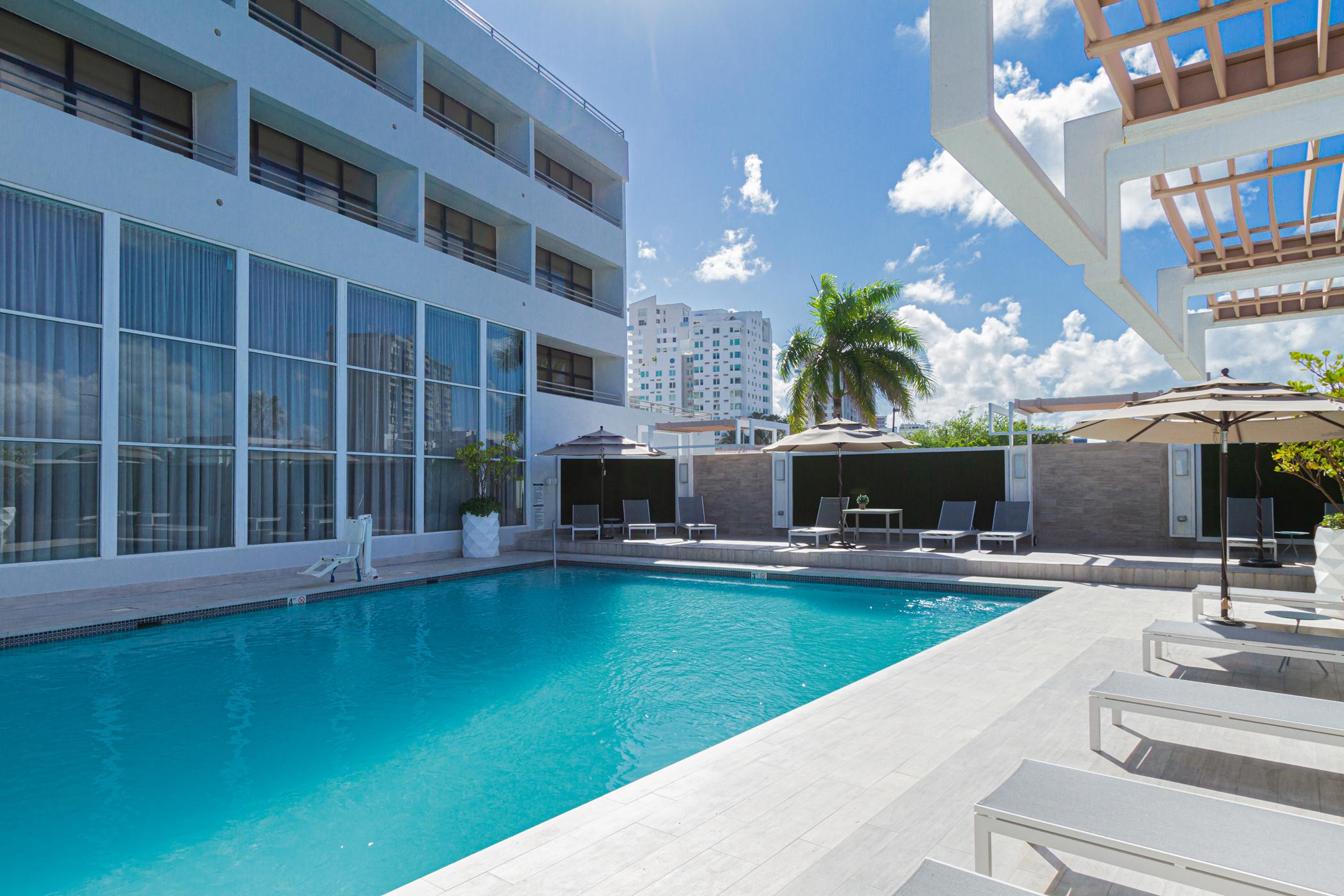 Tryp By Wyndham Isla Verde San Juan Exterior foto