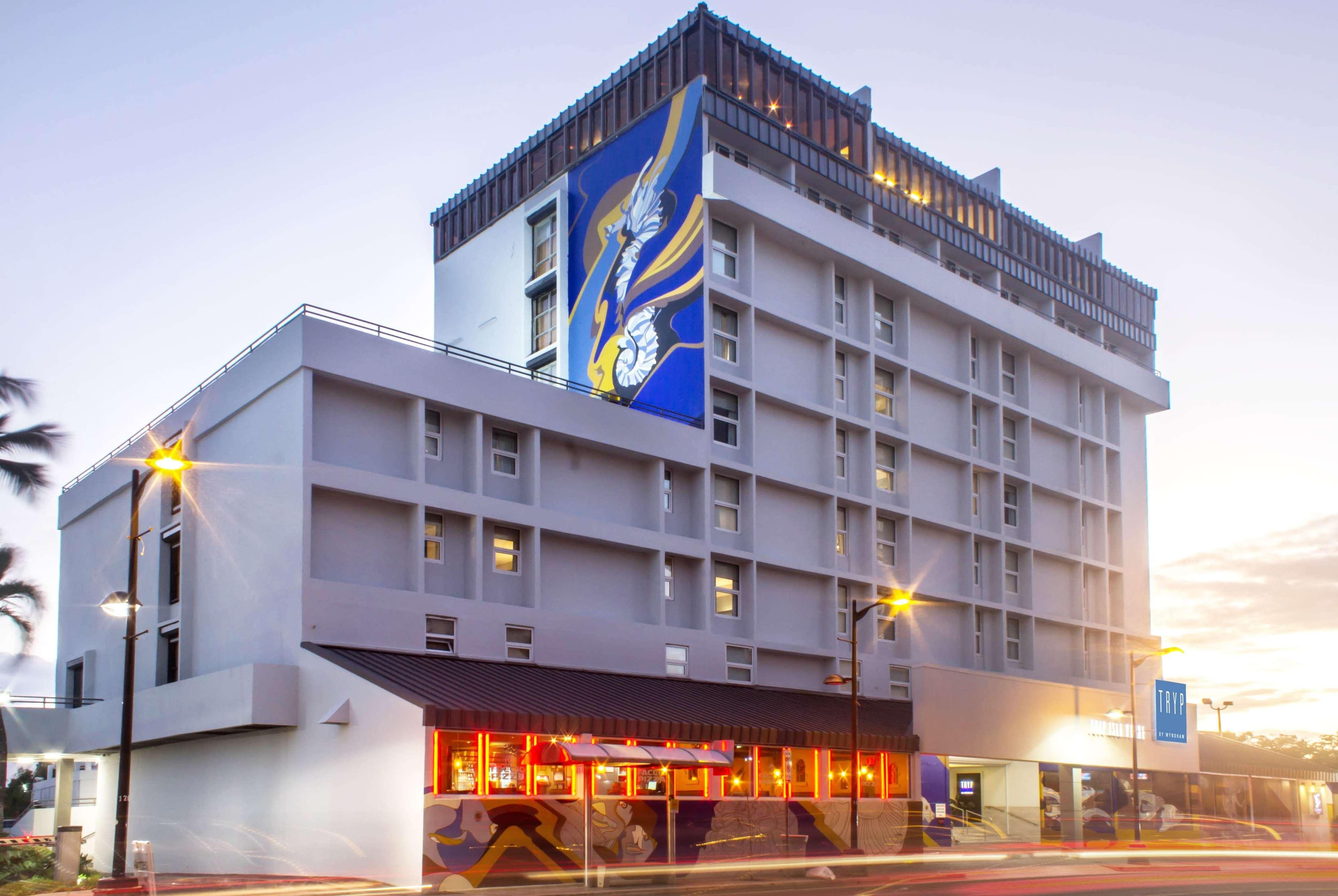Tryp By Wyndham Isla Verde San Juan Exterior foto